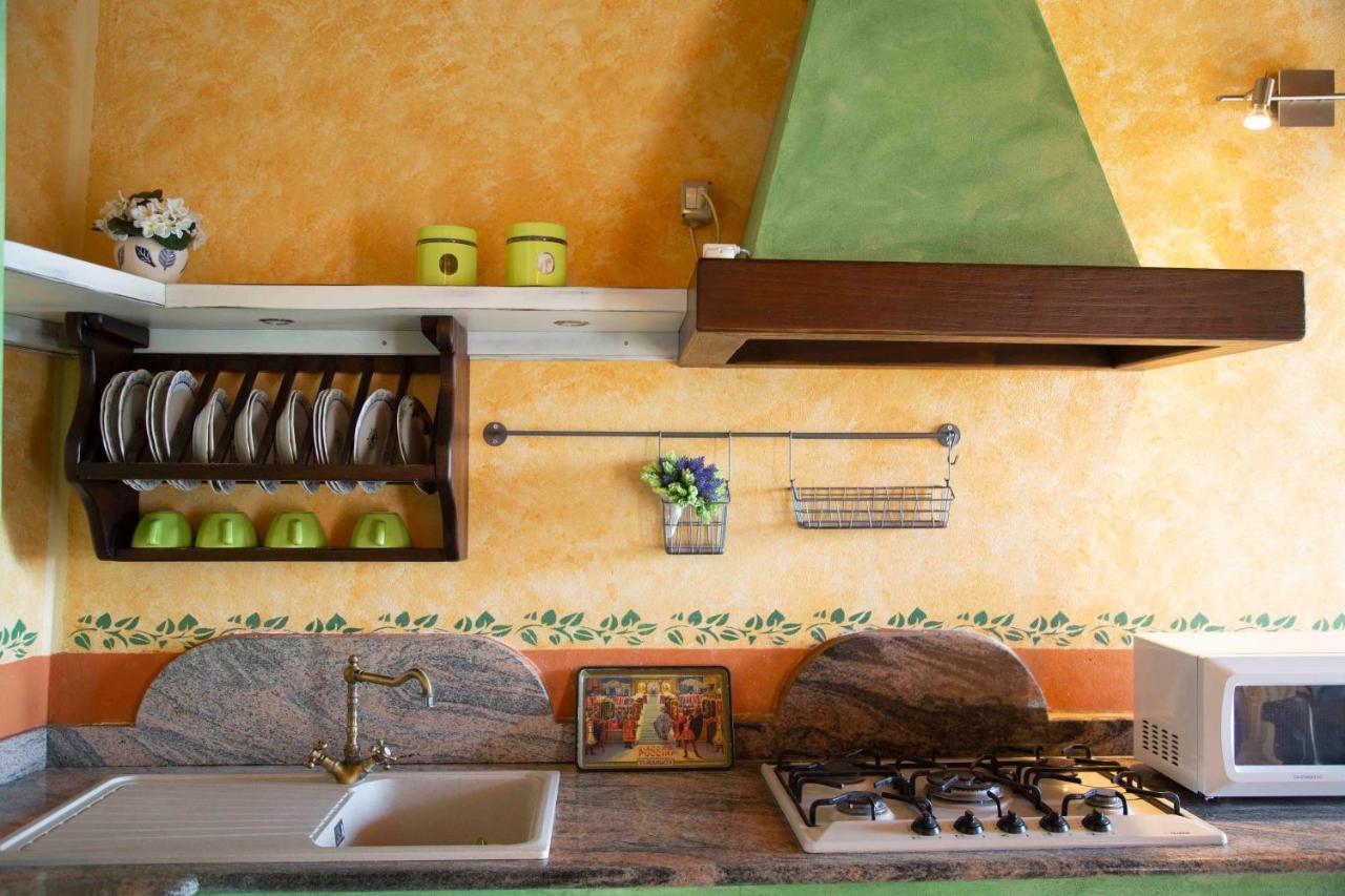 Casa Vacanze Le Tre Casette Ameglia Zewnętrze zdjęcie